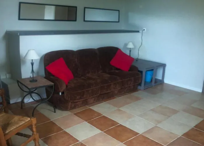 Meadow Brook Tatil Evi La Lande-de-Goult