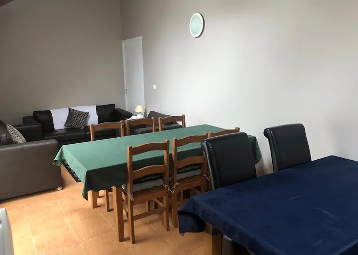 Meadow Brook Tatil Evi